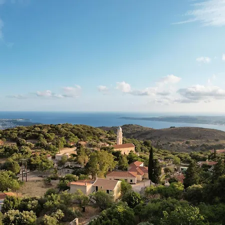 Bohemian Retreat Kefalonia וילה