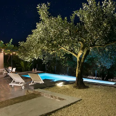 Bohemian Retreat Kefalonia Villa Dhavgáta